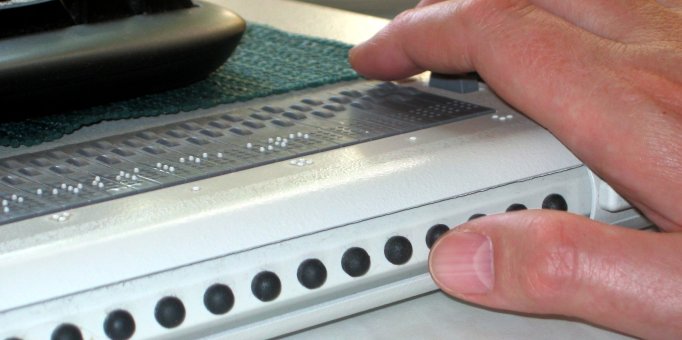 Steuerung einer Braille-Zeile